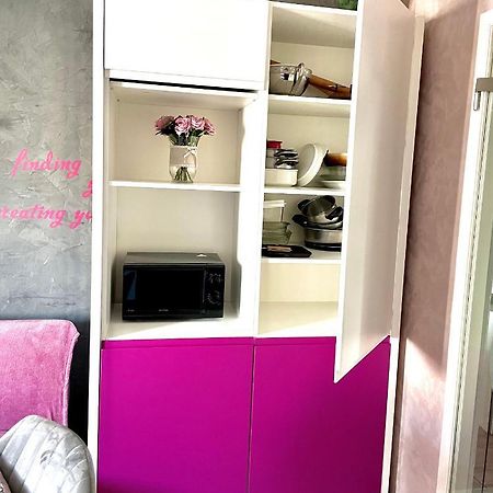 Apartament Cu 3 Dormitoare Jolie.M Lejlighed Galaţi Eksteriør billede